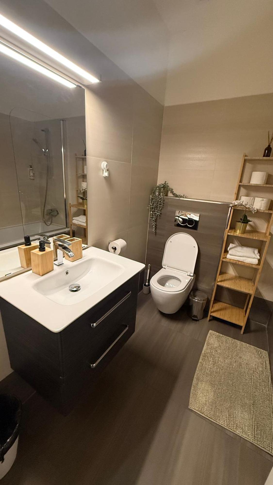 Luxury Modern Designed Oldtown Apartment Praga Exterior foto